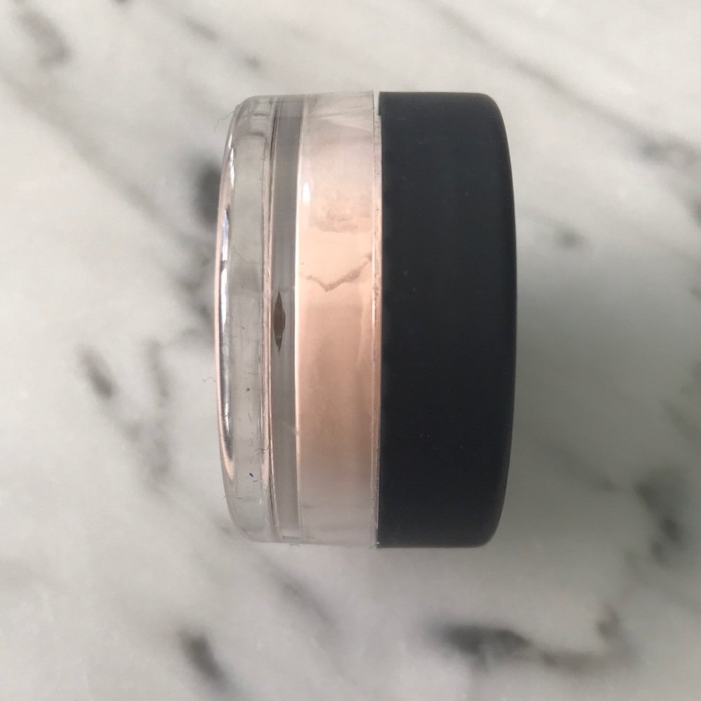 bareMinerals - Mineral Veil (NEW) - Picture 4 of 6